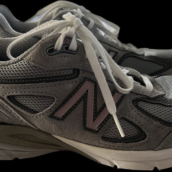 Womens New Balance 990V4  9.5 2A (narrow) - Picture 3 of 8